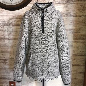 Victoria’s Secret pink Sherpa zip up sweatshirt gray and black size large​​​